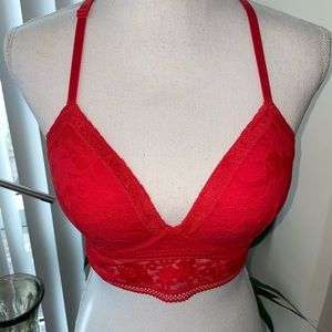 NWT Victoria’s Secret Lace Bralette